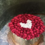 Arabella: 100 red roses